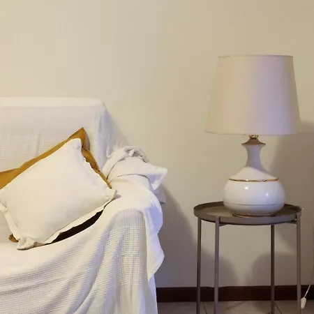 Gioiella Pool Pet Friendlyby Al Apartment Desenzano del Garda