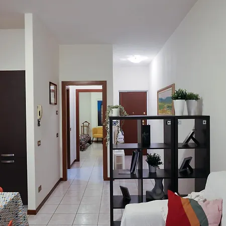 Gioiella Pool Pet Friendlyby Al Desenzano del Garda